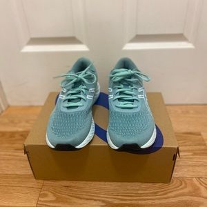 Asics Gel-Excite 9 Oasis Green/White 1012B182-300 Women's Size 10.5 Medium